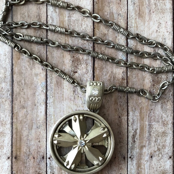 Necklace - Picture 5 of 5